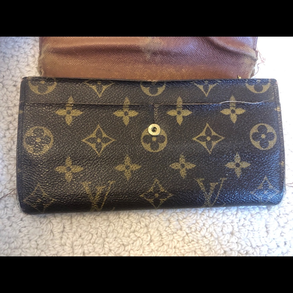 Authentic Louis Vuitton Monogram Snap Wallet - image 6